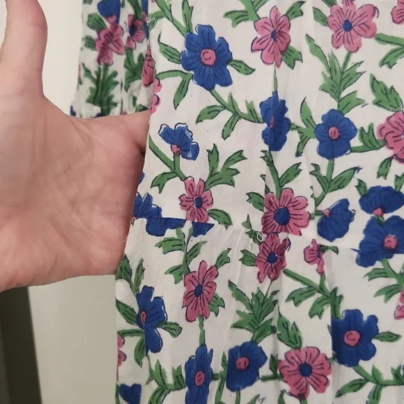 Pretty cotton floral tunic top or mini dress in very good condition! - Picture 3 of 8